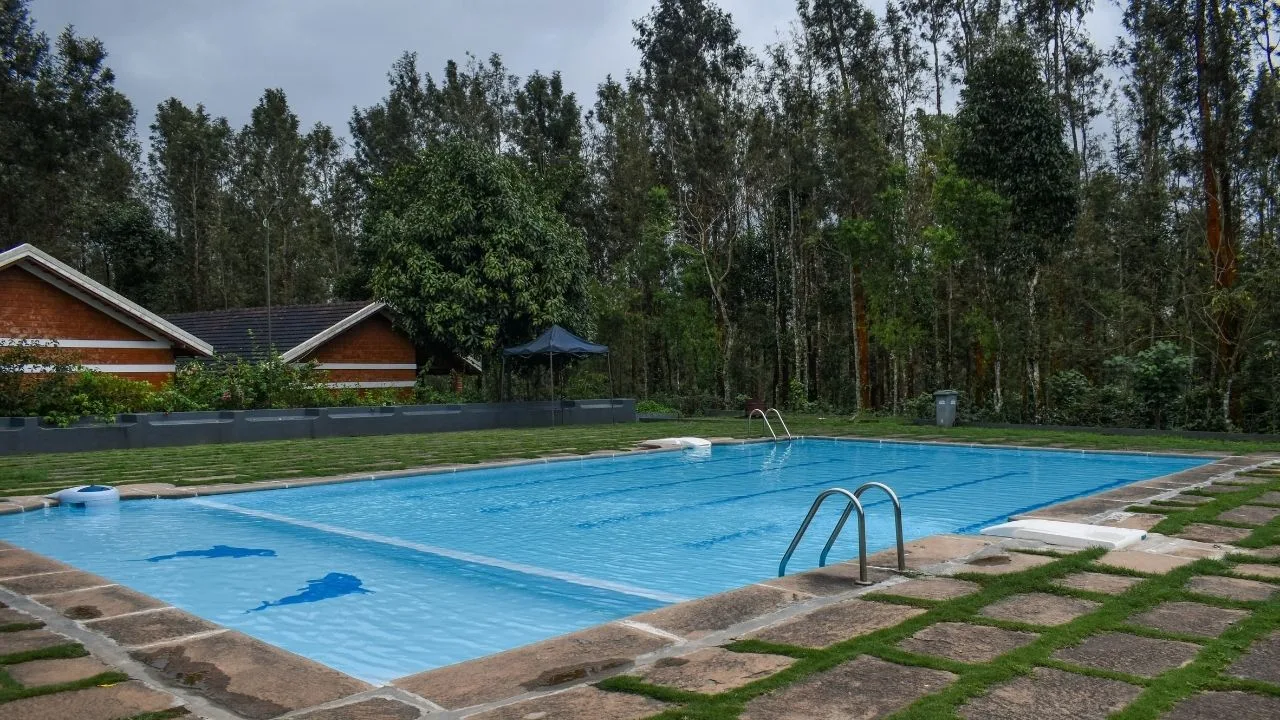 Estate gardens